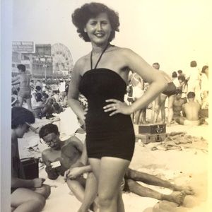 ESTATE SALE  🦋 EVERYTHING MUST GO 🔜